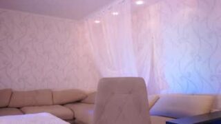 “Gwen, you’re the bomb! ❤ I’m head over heels for you. Let’s do this thing, teen girl!” (15 words)  Note: Using “babe” is a common slang