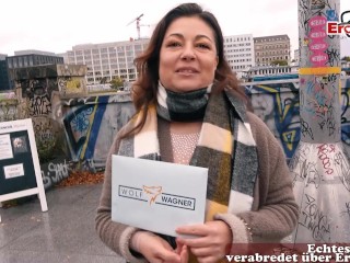 Frau abduziert und gewaltigt, arabisch, deutsch, älter