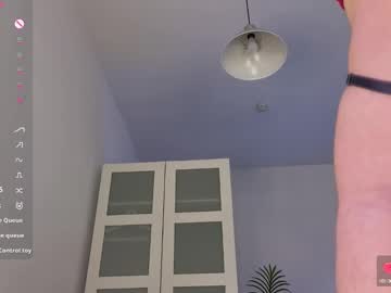 “Join Helen’s Fun Club & Embrace Body Positivity – All Shapes Welcome!”